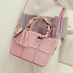 倒樂(lè)熊箱包產(chǎn)品 倒樂(lè)熊箱包產(chǎn)品圖片 倒樂(lè)熊箱包怎么樣 最新倒樂(lè)熊箱包產(chǎn)品展示