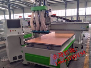 雙主軸加排鉆包數(shù)控加工中心 箱包加工效率高、無誤差的三合一鉆孔技術(shù)